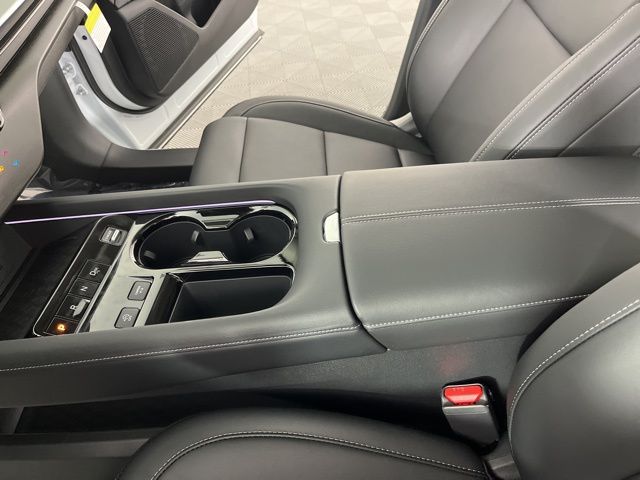 2025 Everest White Pearl Tricoat Nissan Murano SL AWD SUV