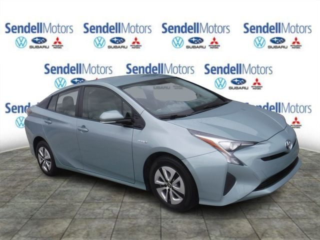 2016 Toyota Prius Four FWD