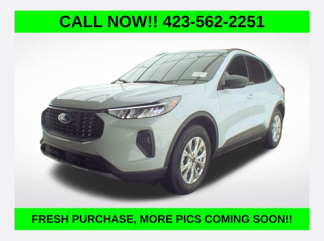 Silver Metallic 2025 Ford Escape Active AWD SUV / Crossover All-Wheel Drive 8-Speed Automatic