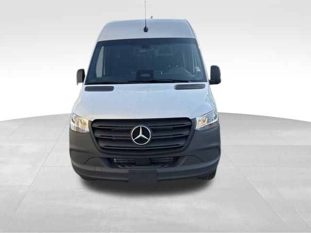 2025 Mercedes-Benz Sprinter 2500 Cargo 144 WB photo