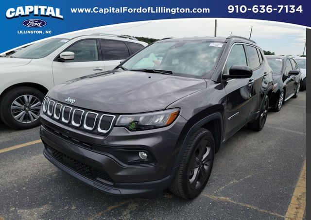 2022 Jeep Compass Latitude Lux 4X4's photo