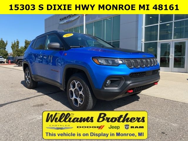 2022 Jeep Compass Trailhawk - Laser Blue Pearlcoat exterior view 3
