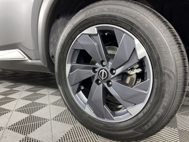 2026 Gun Metallic Nissan Rogue SV FWD