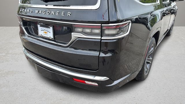 Used 2024 Black Jeep Base image 42