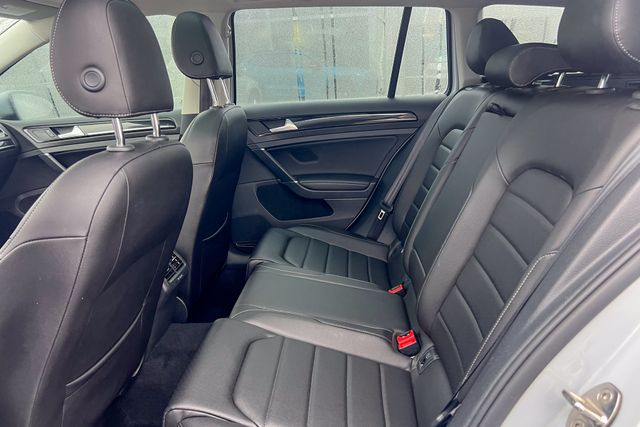 used 2018 Volkswagen Golf SportWagen car, priced at $23,889