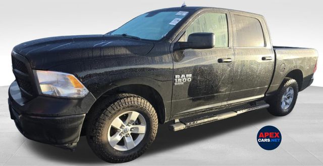 2022 RAM 1500 Classic Tradesman Crew Cab 4WD