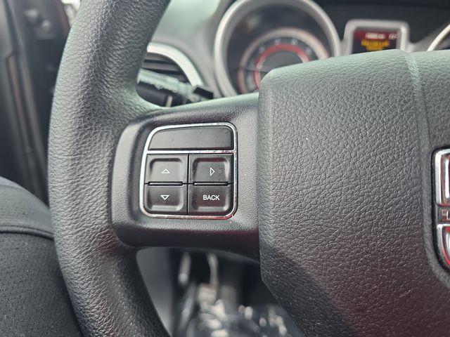 Used 2018 Gray Dodge SE image 19