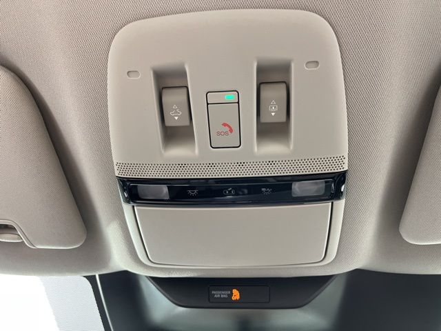 2025 Everest White Pearl Tricoat Nissan Murano SL AWD SUV