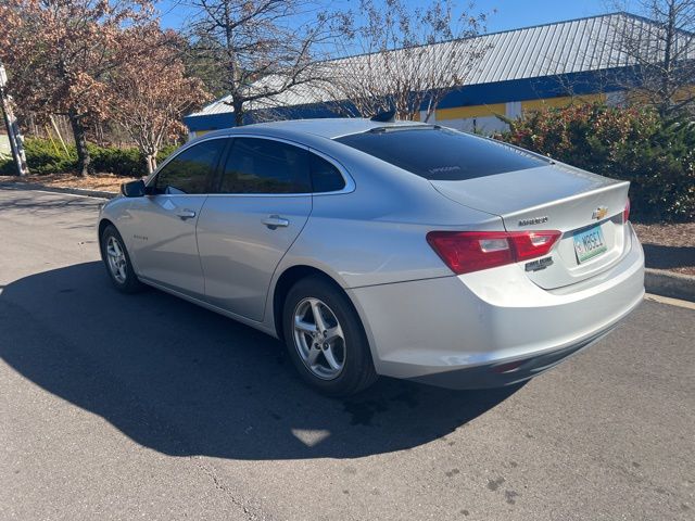 2017 Chevrolet Malibu LS 5