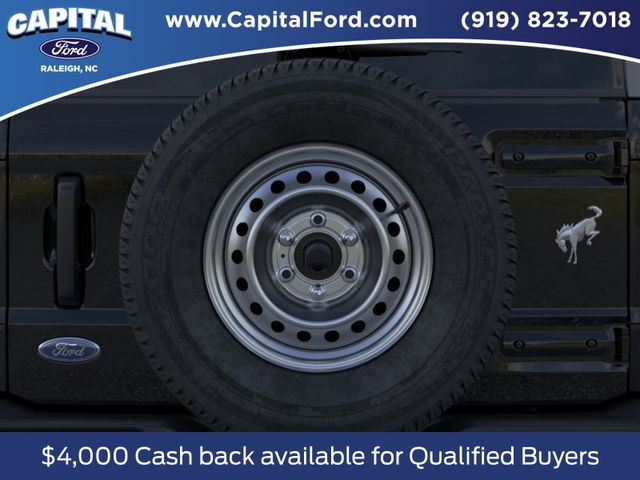 New 2025 Black Ford Base image 24