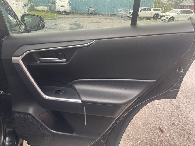 Used 2021 Toyota RAV4 SUV