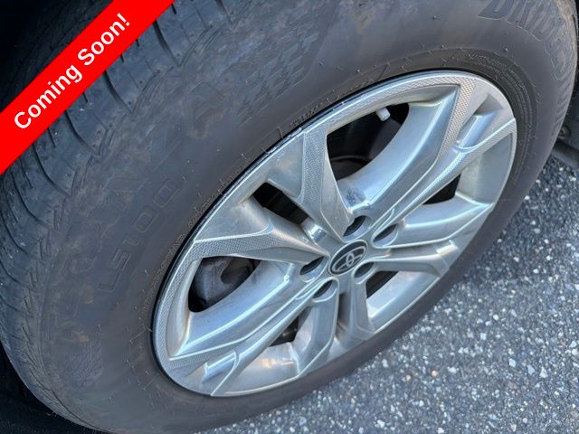 Used 2023 Toyota Sienna Van