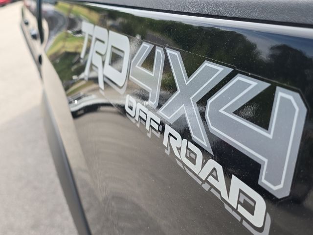 2023 Toyota Tacoma TRD Off-Road:45020A