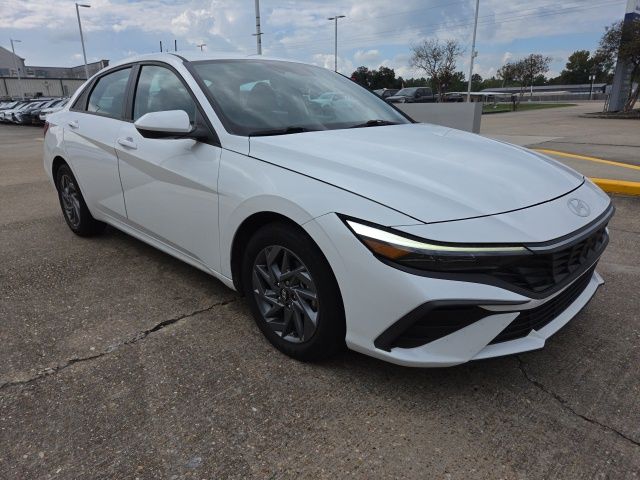 2024 Hyundai Elantra Hybrid Blue