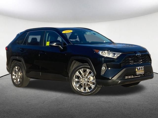 2021 Toyota RAV4 XLE Premium 2