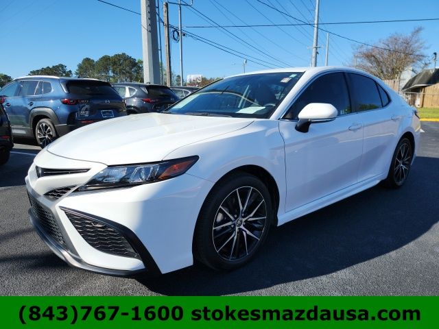 2024 Toyota Camry SE - 10