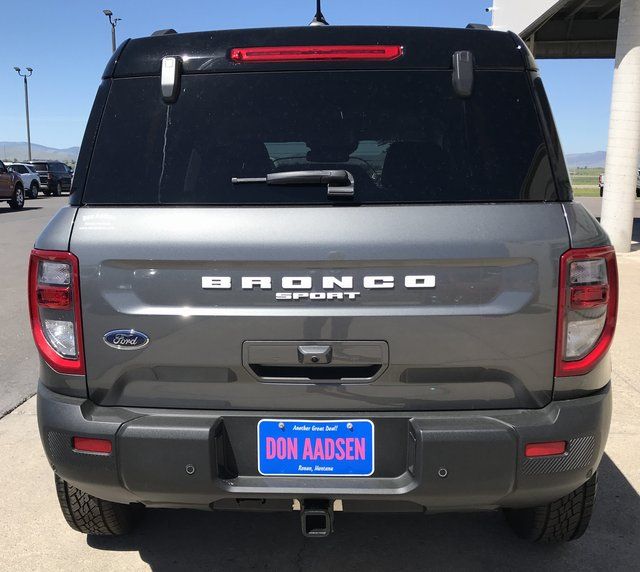 New 2025 Gray Ford Badlands image 21