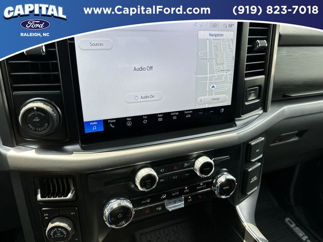 Used 2025 Black Ford XLT image 26