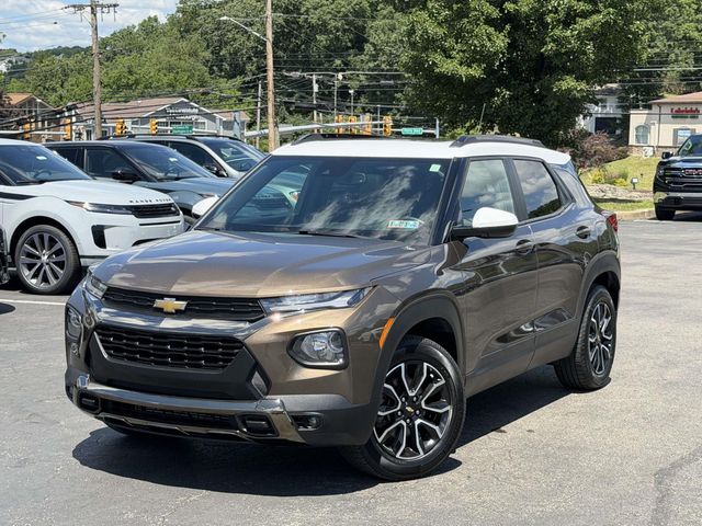Zeus Bronze Metallic 2022 Chevrolet Trailblazer SUV / Crossover Four-Wheel Drive 9-Speed Automatic