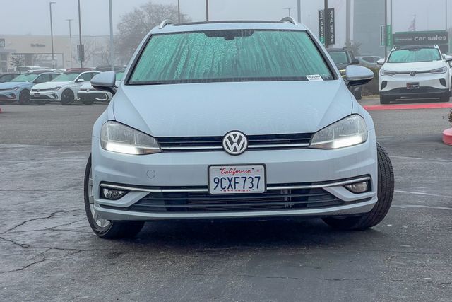 used 2018 Volkswagen Golf SportWagen car, priced at $23,889