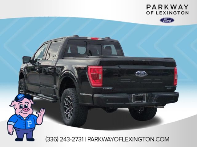 Used 2023 Agate Black Metallic Ford XLT image 3