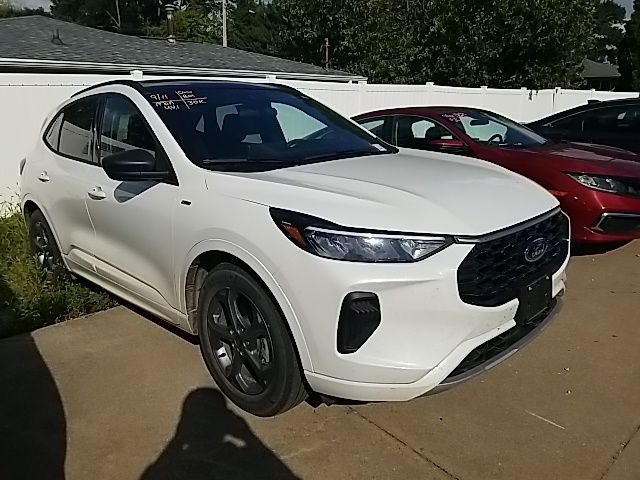 Used 2023 Ford Escape SUV