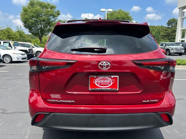 Used 2025 Toyota Highlander SUV
