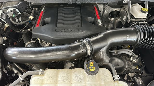 Used 2025 Green Ford Raptor image 25