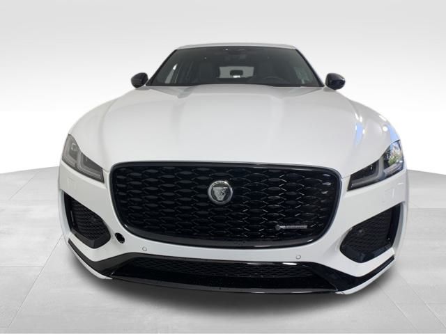 2024 Jaguar F-PACE P400 R-Dynamic S 24