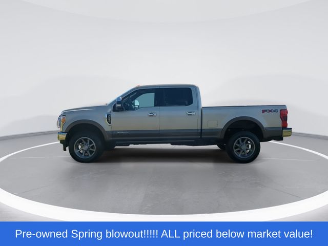Used 2017 White Gold Metallic Ford King Ranch image 5