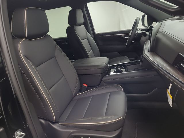 2025 – Chevrolet – Suburban