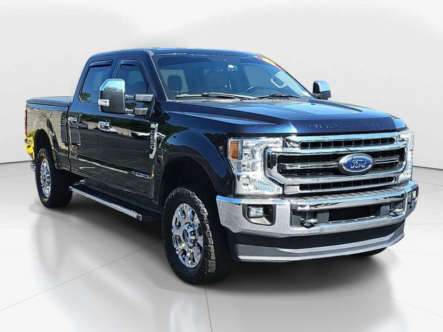 Black 2021 Ford F-250 Super Duty Lariat Crew Cab 4WD Pickup Truck Four-Wheel Drive Automatic