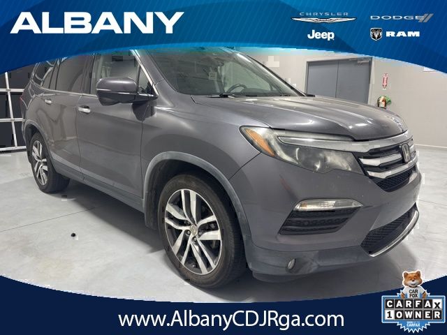 2018 Honda Pilot Touring FWD