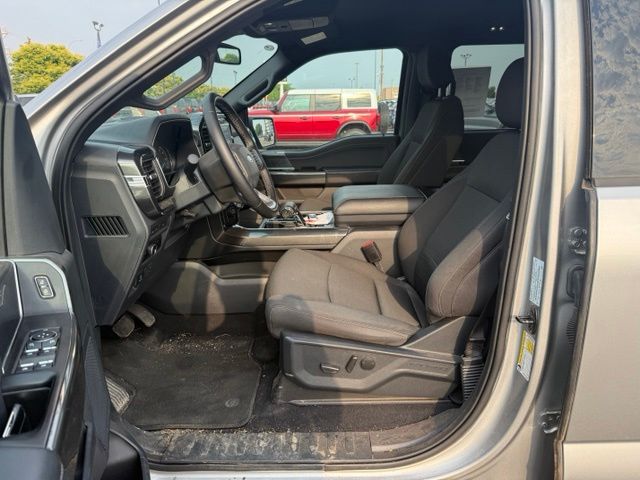 2023 Iconic Silver Metallic Ford F-150 XLT 4X4 Truck