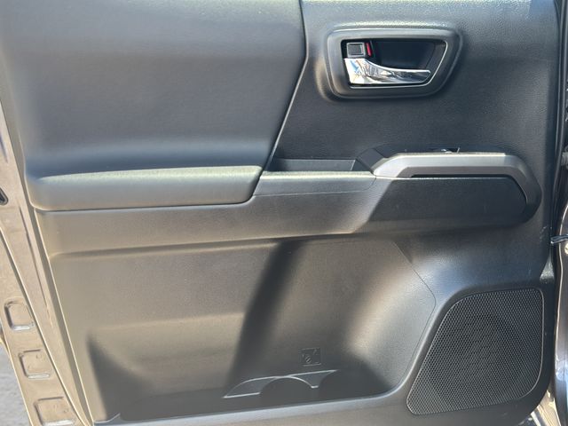 Used 2018 Toyota Tacoma Truck