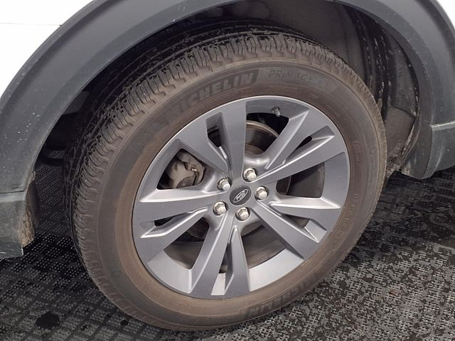 2023 Ford Explorer - Image 12