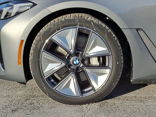 i4 xDrive40