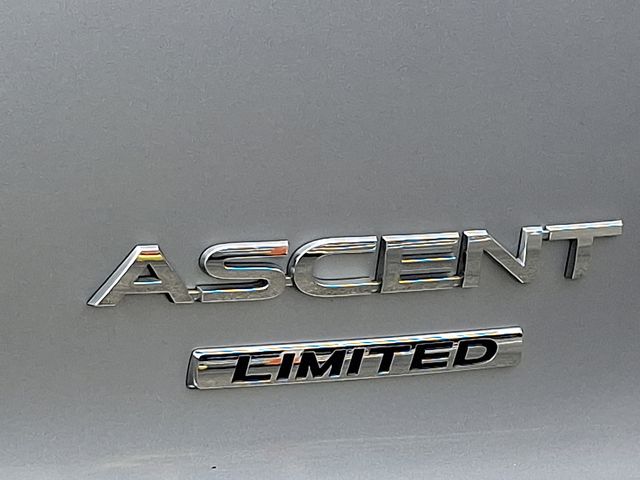 2022 Subaru Ascent Limited photo