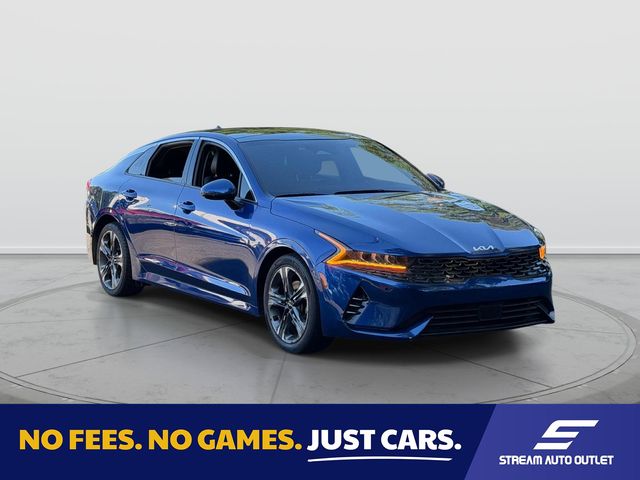2022 Kia Optima EX FWD's photo