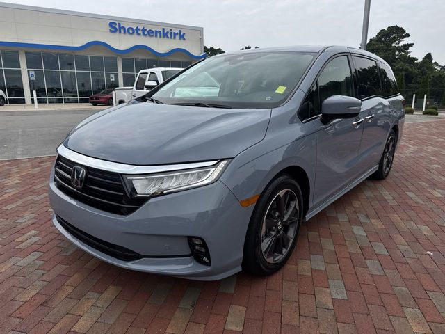 Sonic Gray Pearl 2024 Honda Odyssey Minivan Front-Wheel Drive Automatic