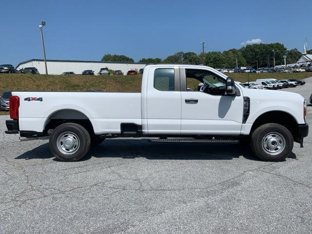 2024 Ford F-350SD XL 6