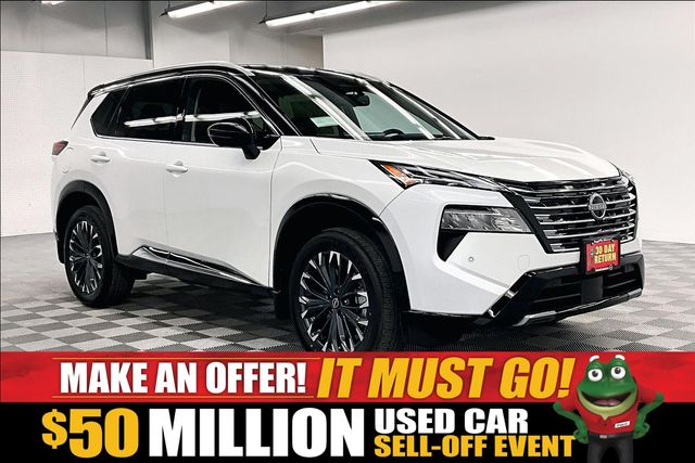 Everest White Pearl/Super Black 2025 Nissan Rogue SUV / Crossover All-Wheel Drive Continuously Variable Transmission