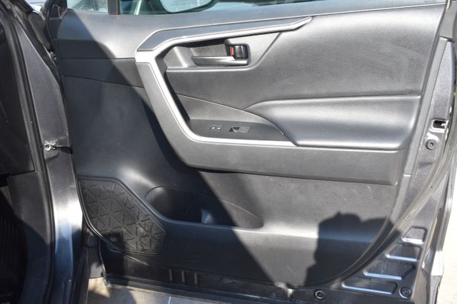 Used 2020 Toyota RAV4 SUV