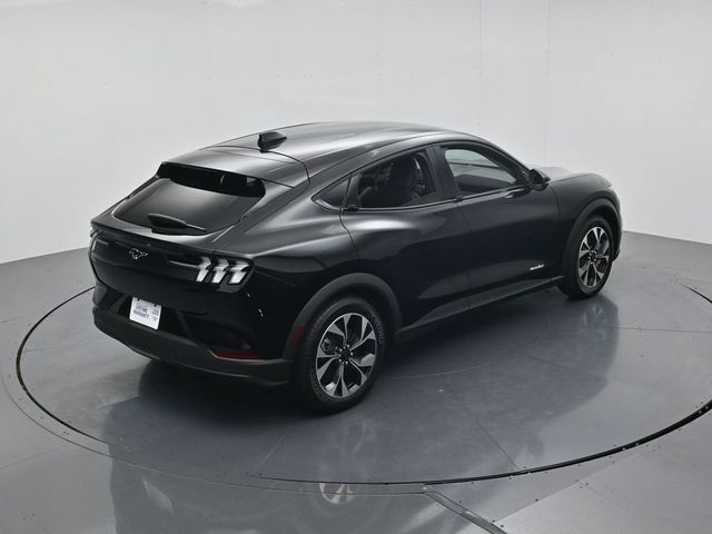 New 2026 Black Ford Select image 39