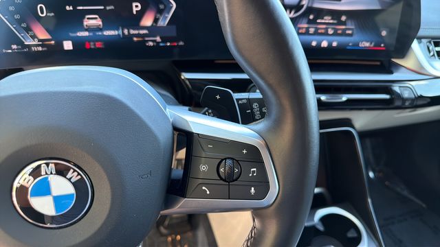 Used 2024 White BMW xDrive28i image 24