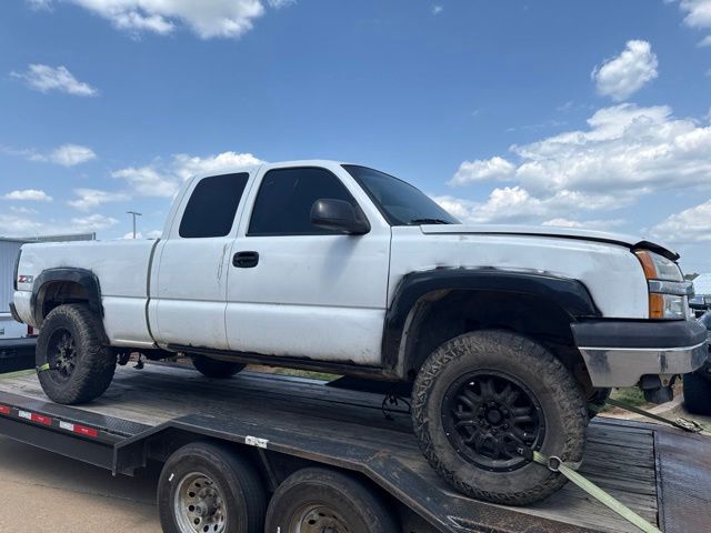 2004 Chevrolet Silverado 1500 Z71 Extended Cab 4WD
