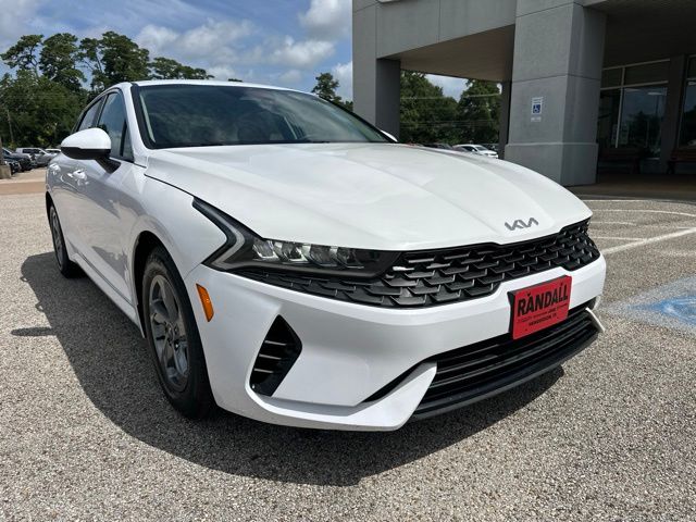 2023 Kia K5 LXS FWD