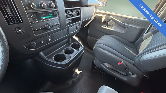Used 2024 White GMC Work Van image 14