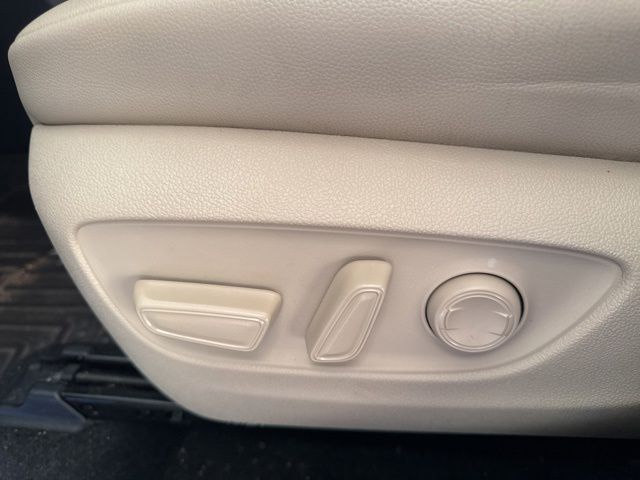2023 Toyota Highlander XLE Beige at Don McGill Toyota