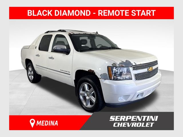 2013 Chevrolet Avalanche LTZ Black Diamond Edition 4WD